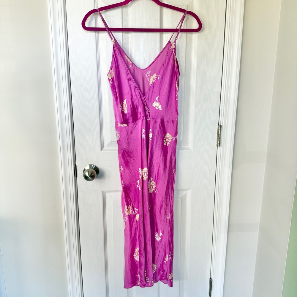 Equipment Fuchsia Floral Sabelia Silk Slip Dress Size Small - Picture 6 of 14